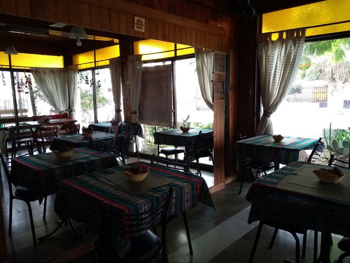 Hotel La Marina Вила Карлос Пас Екстериор снимка